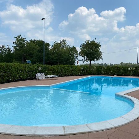 La Lanterna - Appartamenti In Residence Con Piscina Desenzano del Garda Exterior foto